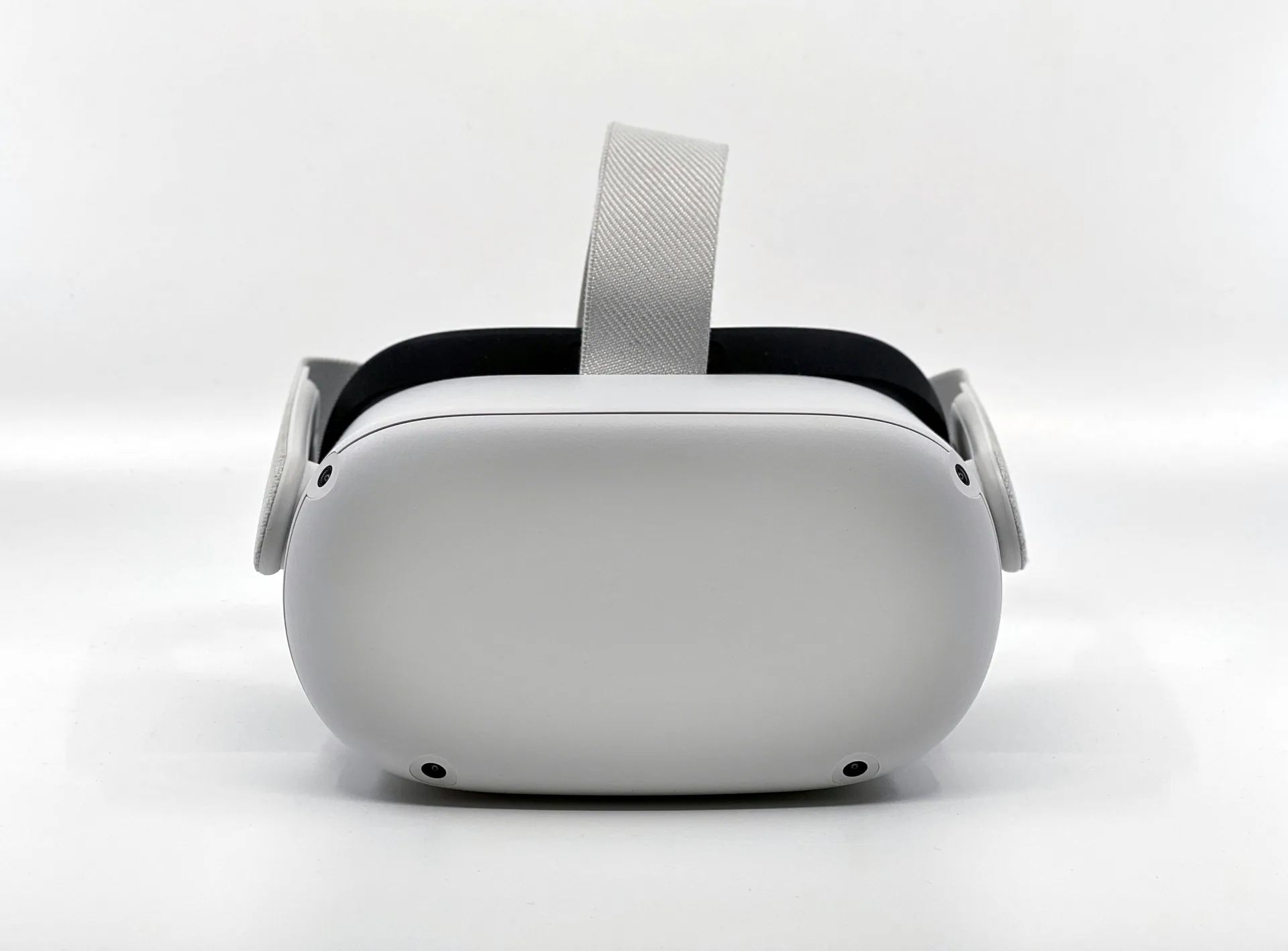 VR headset hardware ready for deployment